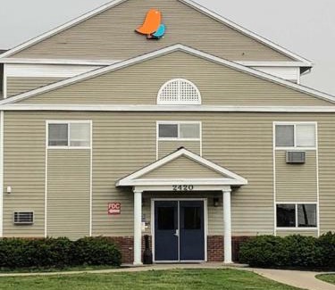 Northern Woods Hotel | Budget-Friendly InTown Suites for Family Stays in Columbus