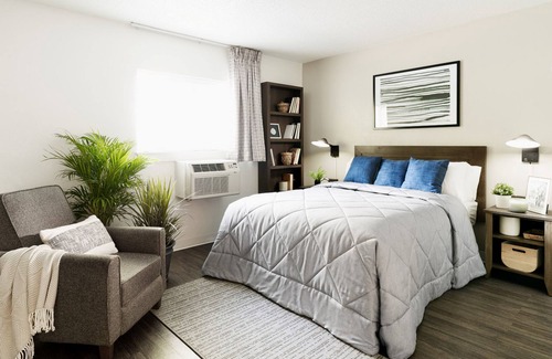 Suwanee Hotel | Convenient InTown Suites Extended Stay in Suwanee, GA