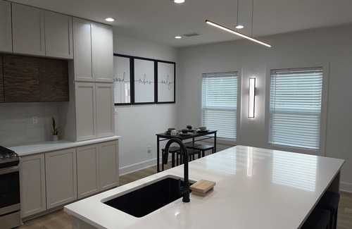 Spanish Town Historic District House | Experience "ElevateVR Living" - Your Baton Rouge Retreat