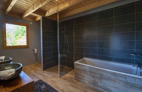 Muhlbach-sur-Munster Ski Chalet | INUÏ GRAND CHALET: Spa & Jacuzzi Retreat in Alsace