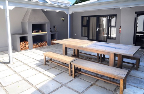 Kenton on Sea House | Experience Inverell Station: Oceanfront Haven with Pool