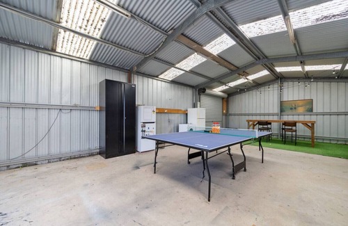 Inverloch House | Inverloch Dual Retreat | Spa Bath | 400m to Beach