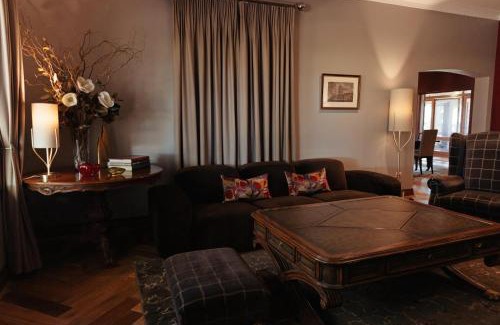 Crossdale House | Inverstanley