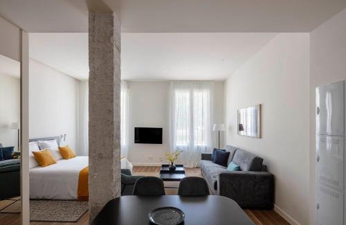 Logrono City Centre Apartment | Invino Apartments: 4-Star Stay with Family-Friendly Amenities