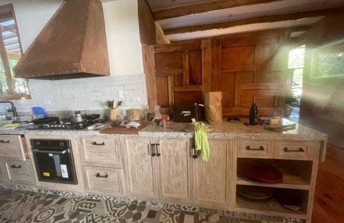 Huayllabamba Villa | Welcoming 10-Bed Villa in Urubamba, Cusco with Breakfast