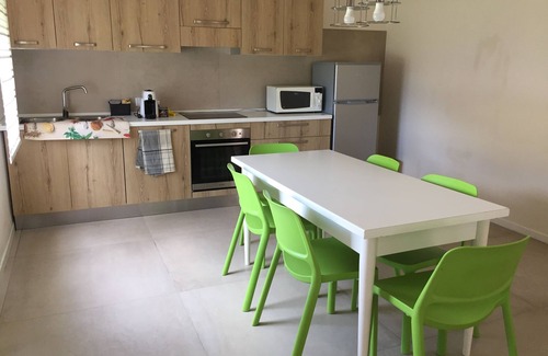 Resana Apartment | Comfortable 2-Bed Apartment in Resana with Pet-Friendly Perks
