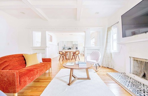 Downtown Los Angeles House | Inviting 3br Home with Porch & Greenery