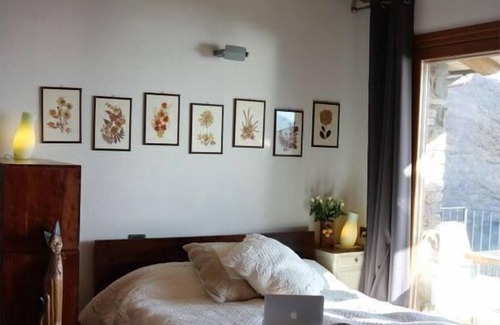 Maccagno Apartment | Cozy Apartment in Maccagno with Breakfast & Family Amenities