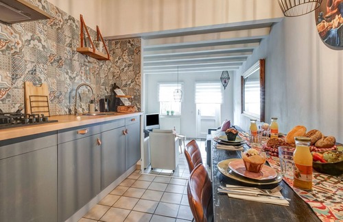 Ubachsberg House | Inviting Holiday Home in Voerendaal with Garden