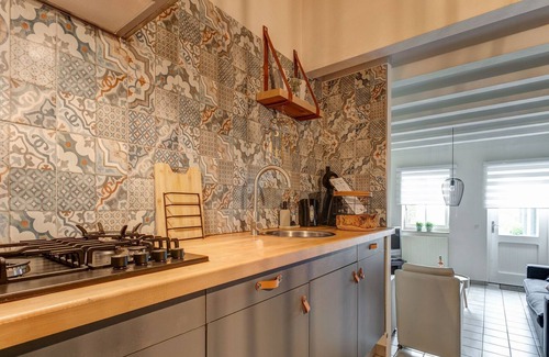 Ubachsberg House | Inviting Holiday Home in Voerendaal with Garden
