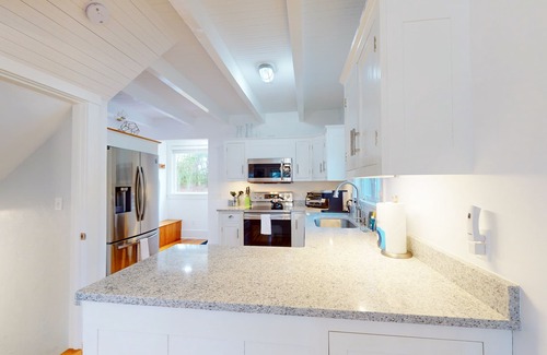 Buzzards Bay House | Welcoming Beachside Retreat with Ocean View & Relaxing Deck