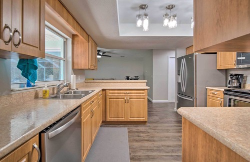 Citrus Springs House | Tranquil Citrus Springs Retreat with Heated Pool & Ocean View