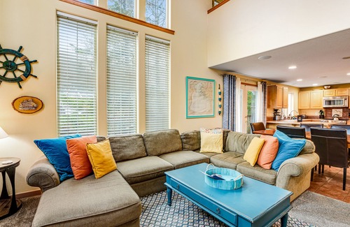 Rockaway Beach House | Cozy Beach House with Private Hot Tub and Game Room