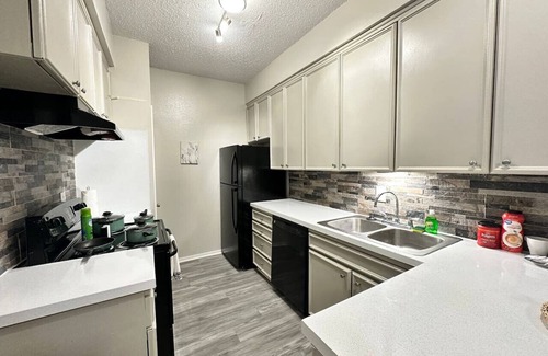 Nassau Bay Apartment | Inviting Houston Space Near Kemah and Space Center