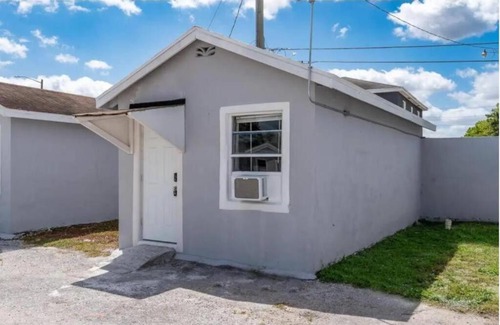 Bryant Apartment | Budget-Friendly Oasis with Pet and Child-Friendly Rooms
