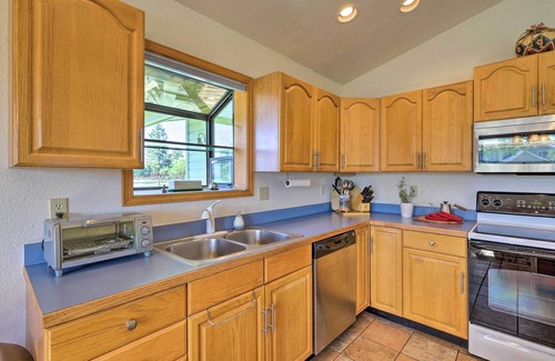 Lake Hatcher Park House | Delightful Pagosa Springs Getaway with Pool and Spa