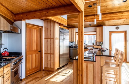 Harbert House | Beautiful Timber Frame Beach Home with Pool Table & Spa