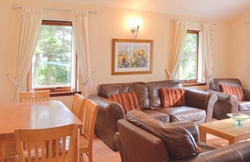 Oakley House | Inzievar: Pet-Friendly 4-Star Stay with Outstanding Reviews