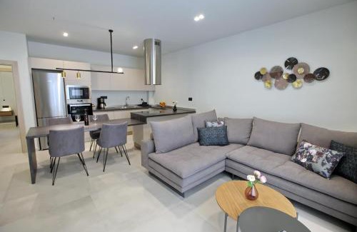 Nafplion City Centre Apartment | Experience Ioanna's Suite: A Family-Friendly Retreat