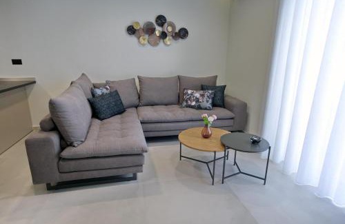 Nafplion City Centre Apartment | Experience Ioanna's Suite: A Family-Friendly Retreat