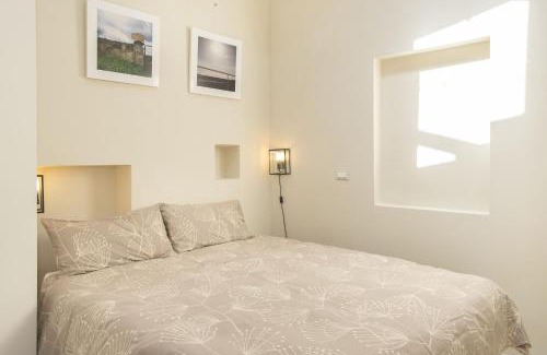 Alghero City Centre Apartment | Eco-Friendly Iolanda Apartment Steps from the Seaside