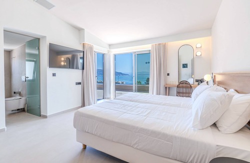 Dassia Hotel | Tranquil Iolida Corfu Resort & Spa: Ocean Views Await