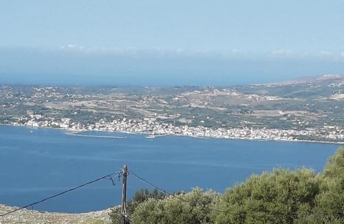 Argostoli House | Pet & Child Friendly Retreat at Ionian Balcony - Davgata