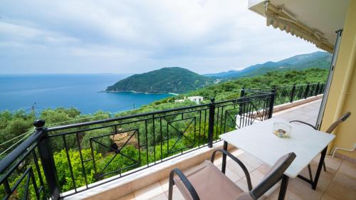 Agia Kiriaki Apartment | Discover IonianView Apartments: Child-Friendly Retreat