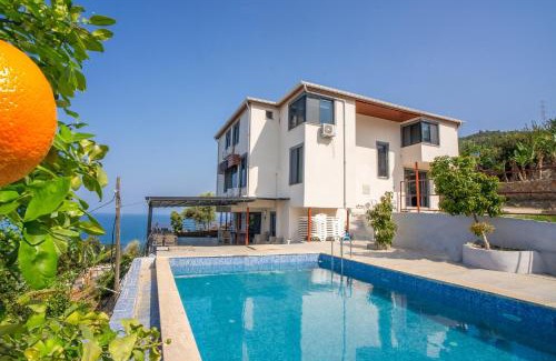 Seki Hotel | Relax at Iotape Hotel Antalya with Oceanfront Amenities
