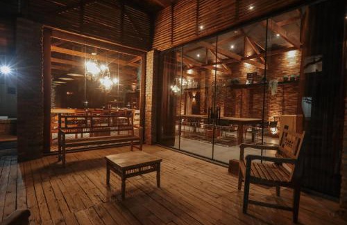 Uvaranas Hotel | Ipê Hotel Express: Guest Rated 9/10 with Oceanfront Views
