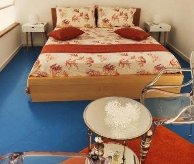 Anacapri Bed & Breakfast | Top-Rated Ipazia Capri: Breakfast & Hot Tub Await!