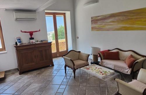 Anacapri Bed & Breakfast | Top-Rated Ipazia Capri: Breakfast & Hot Tub Await!