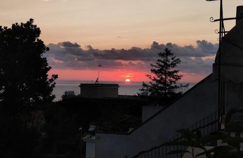 Anacapri Bed & Breakfast | Top-Rated Ipazia Capri: Breakfast & Hot Tub Await!