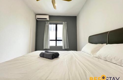 Kampung Kuala Pari Apartment | Ipoh City Centre Manhattan Condo Pool View NEW Unit