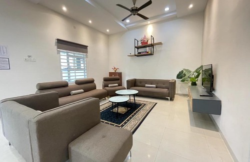Kampung Tembok Villa | Private Pool Villa Getaway at Ipoh Gunung Lang