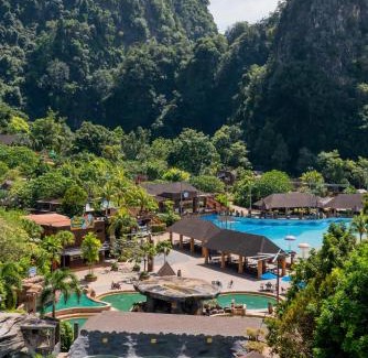 Ulu Kinta Apartment | Exceptional Ipoh Tambun Lost World Sunway Onsen Retreat