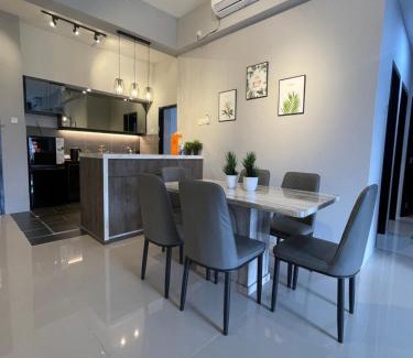 Hulu Kinta Apartment | Relax at Ipoh Tambun The Cove: 4-Star Family-Friendly Escape