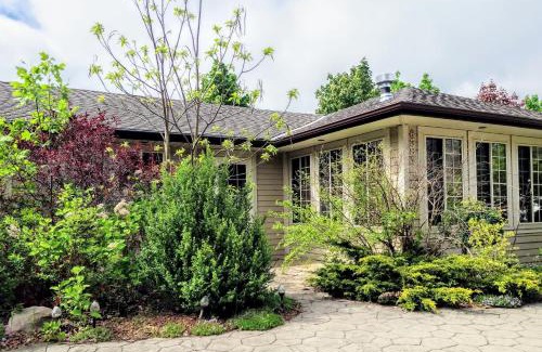 Lambton Shores House | Ipperwash Bliss: Oceanfront Retreat with Private Beach
