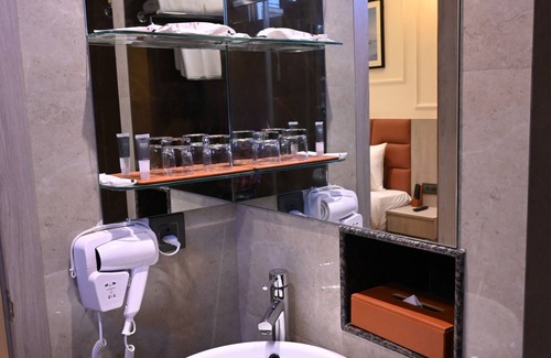 Faizabad Hotel | Discover Ira by Orchid Ayodhya: Family-Friendly Retreat