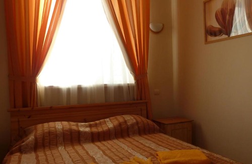 Kulaevskoe Hotel | Cozy Irbis-Tranzit Mini-Hotel: Guest Rated 9/10, Breakfast Included