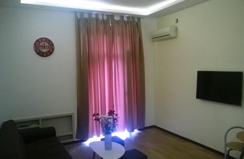 Kentron Apartment | Explore Iren Luxury Apartment: Family-Friendly Getaway