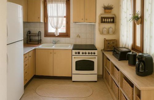 Vourvourou Villa | Iresioni Traditional villa