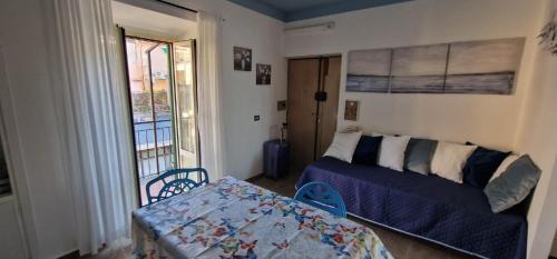 Lake Bracciano Apartment | Irresistible IRIDE SUL LAGO: Oceanfront Family Retreat