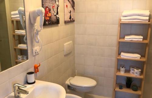 Pacengo House | Pet and Child Friendly Irides Rooms - Great Guest Rating!