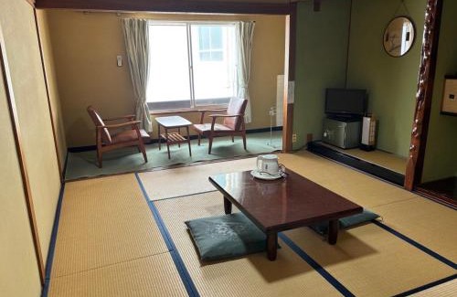 Fuchisaki House | Family-Friendly Retreat at Irifune with Great Reviews