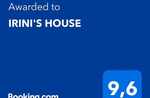 Toroni Apartment | Discover Irini's House: Family-Friendly Retreat with Top Ratings
