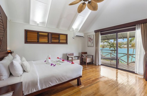 Port Vila Resort | Escape to Iririki Island Resort & Spa: Ocean Views Await