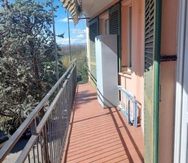 Busto Arsizio Apartment | Family-Friendly IRIS Bilocale Sant'Anna in Scenic Location