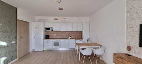 Cordau Apartment | Iris Thermal Apartment, Baile Felix