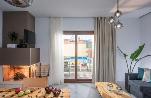 Archanes Villa | Discover Iris Villas Complex: A Family-Friendly Retreat